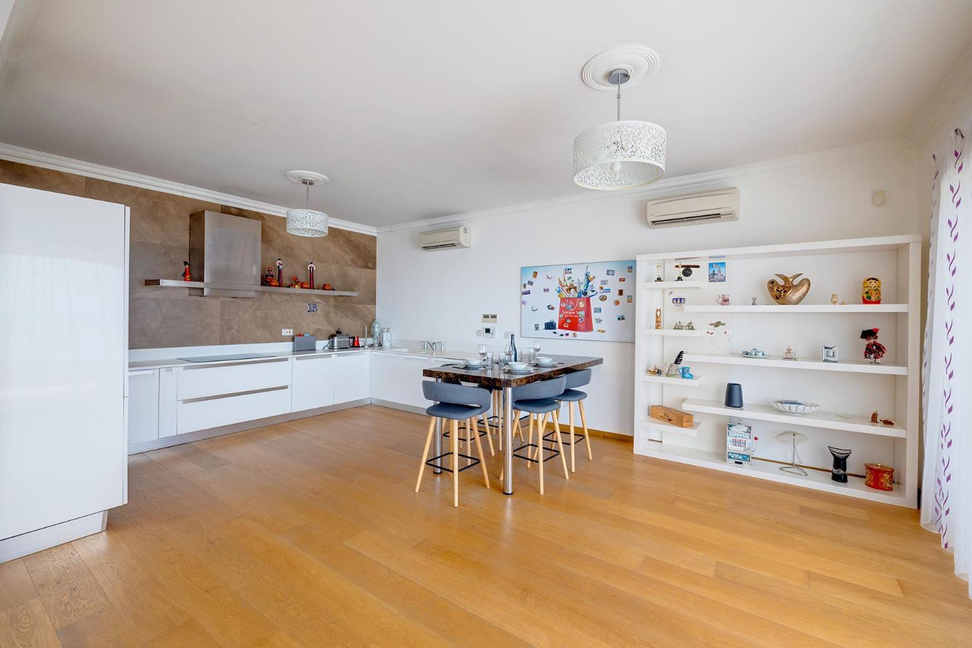 Seafront Apartment 슬리에마 외부 사진